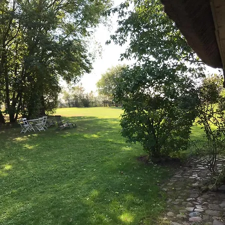 Lejlighed Reethaus Rosengarten - Whg Strauchrose Im Dg - Ruegen Gegenueber Hiddensee Schaprode